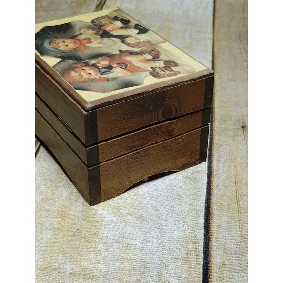 Vtg Hummel Kids Wood Music Box Japan  (ebab) - Picture 8 of 8